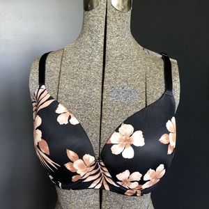 Victoria’s Secret Pink Bra